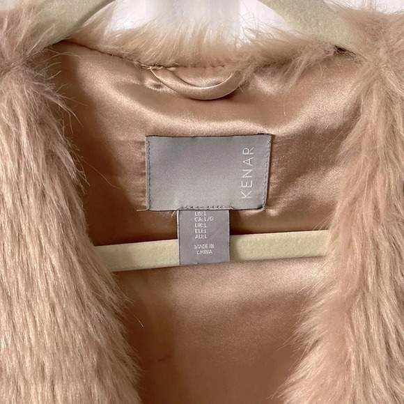 KENAR Pale Pink Faux Fur Vest with Pockets Fully Lined, Size L - Picture 3 of 9